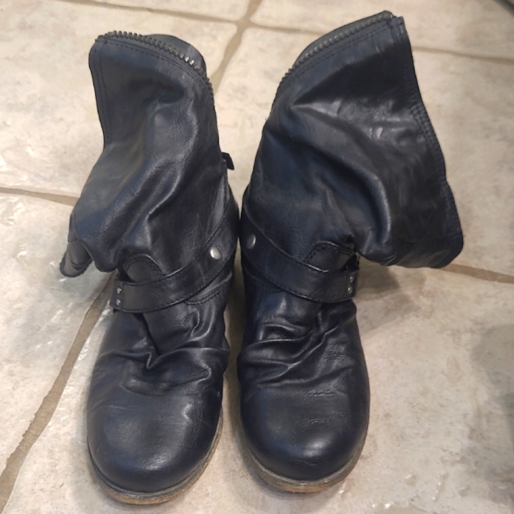 Carlos By Carlos Santana Stylish Black Leather Women's Boots, Size 6